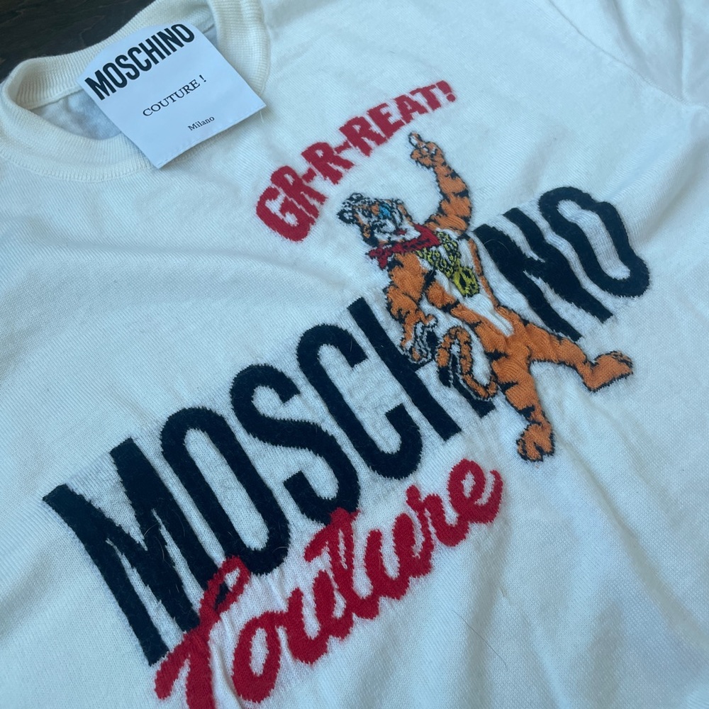 Moschino Couture - Tony The Tiger Knit